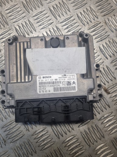 2.0TDI - Вакуумний насос 03g145209