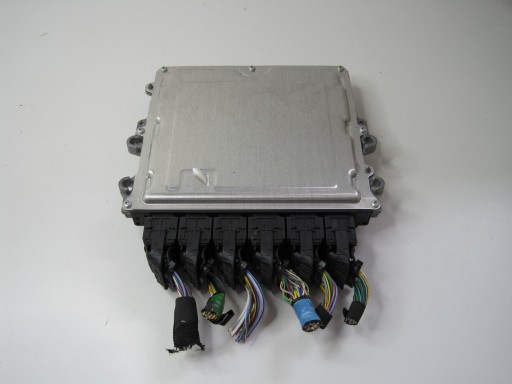 Контроллер компьютера Range Rover Velar L560 R8A2-12B684-VAB