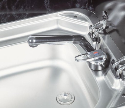 RE63051 - Кран кран горячей / холодной воды Keramik Reich в-wa