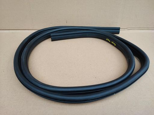 Kuga MK1 2.0 TDCi ущільнення двері ліва передня