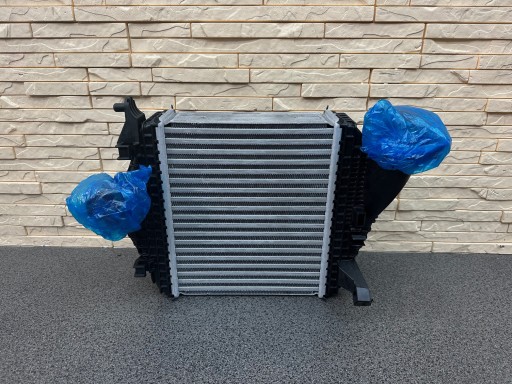 4M0145804BT - ІНТЕРКУЛЕР ПОВІТРЯ LAMBORGHINI URUS ПРАВИЙ