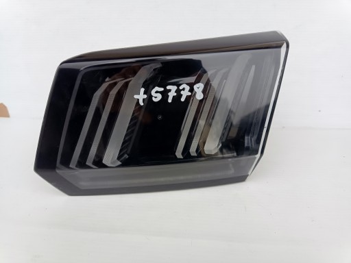 Trip Tailgate Lamp Peugeot 3008 II Lift Правой задний 9836231380