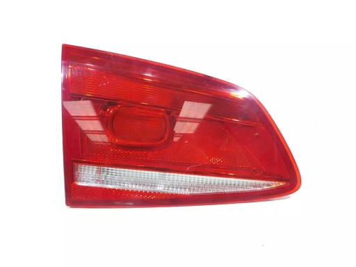 Ліва ліва задня лампа з VW Passat B7 Wagon 3AF945093R