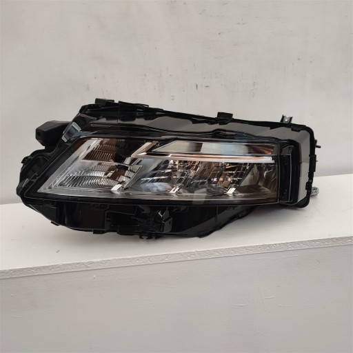 Левая передняя лампа Nissan x Trail T33 Полный светодиод 26060-6RF5A