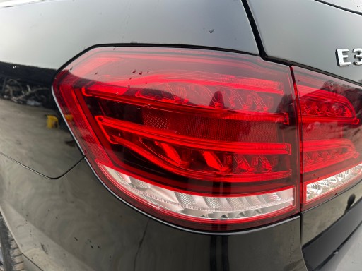 A2129060703, A2129060703 - Подкрылок левый mercedes w212 e class лифт универсал