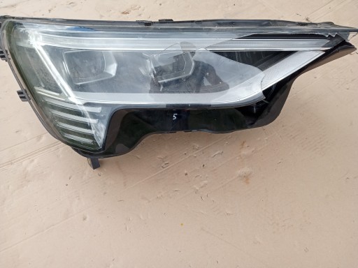 ПРАВА ЛАМПА FULL LED AUDI E-TRON 4KE.941.040