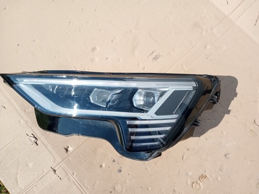 ПРАВА ЛАМПА FULL LED AUDI E-TRON 4KE.941.040