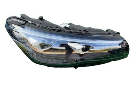 ФОНАРЬ СВЕТОДИОДНЫЙ ПРАВЫЙ VW TIGUAN NEW 571941060B