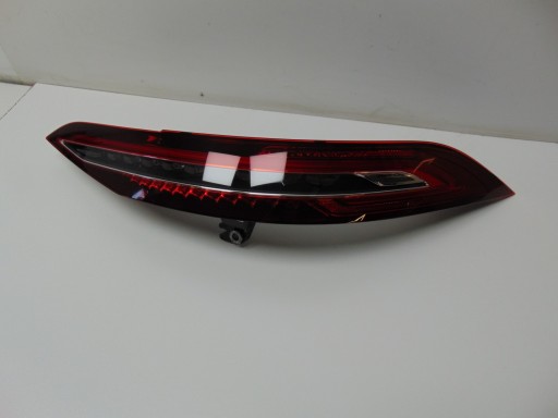 Права задня фара mercedes gt amg a290 a2909060200 europa