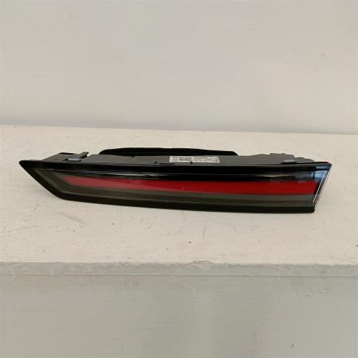 Права лампа Задня опель Astra L Combi 9857838580