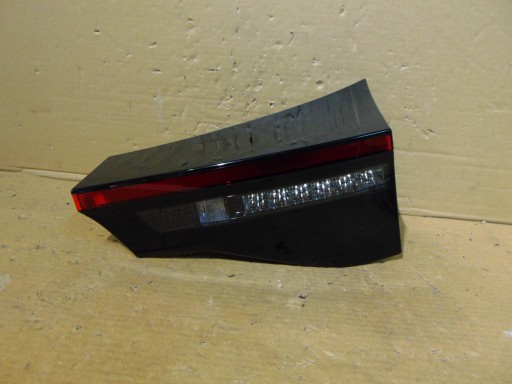 81580-0DB70, - Правая лампа задняя Toyota Yaris Cross 81580-0DB70