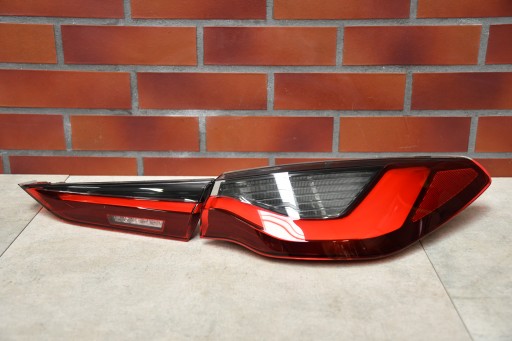 7477610 7477606 - Задній лампа BMW 4 G22 G23 G26 M4 G82 G83 USA SAE