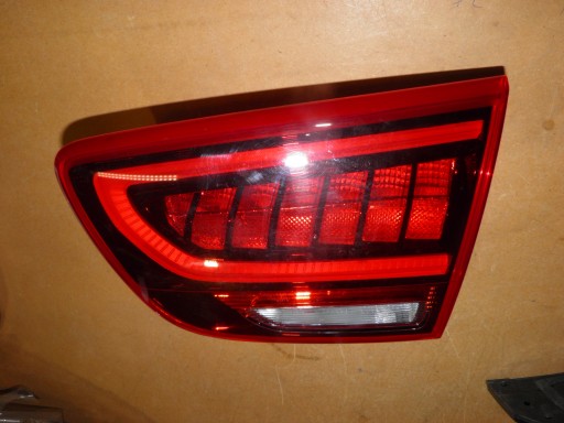 Лампа правая задняя часть Kia Sorento 3 III светодиод 92404-C5500