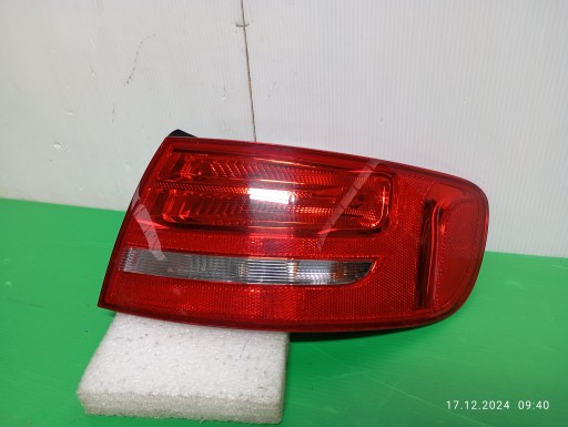 Лампа задняя задница Audi A4 B8 Combi 07-15 8K9945094