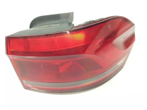 15- 5TA945096A - Права задня лампа VW Touran III 15-5TA945096A