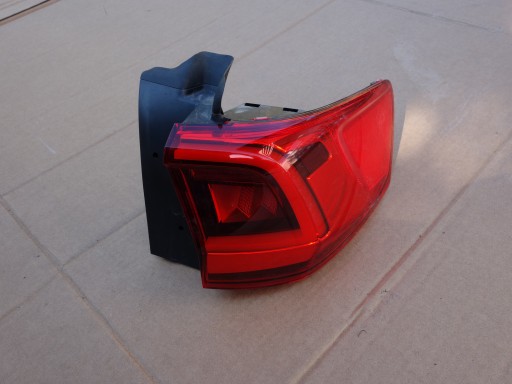 Світлодіодна лампа Tarroco Права задня частина 5F1945208