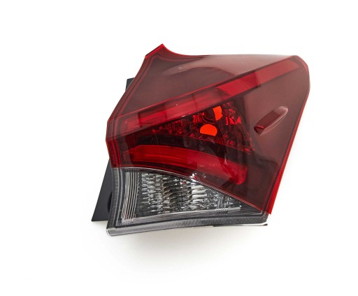 DDB81A20 - Ліхтар задній toyota auris (e18), 07.15 - 18 81551-02a61