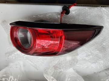 Задня лампа Задні права Mazda CX-5 II KB8A51150