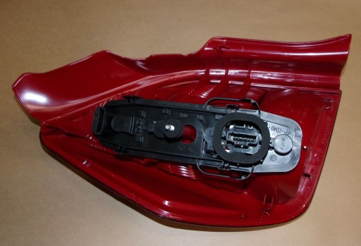 6351Y0 - Ліхтар задній c c2 правий