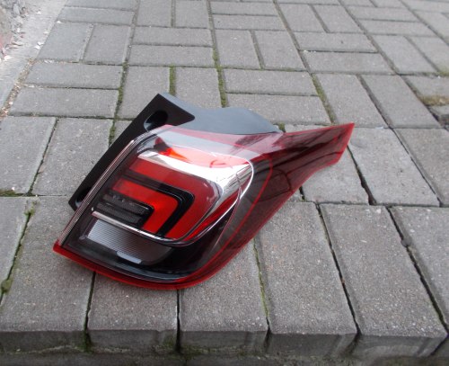 Ліхтар задній правий opel crossland x 17 - оригінал