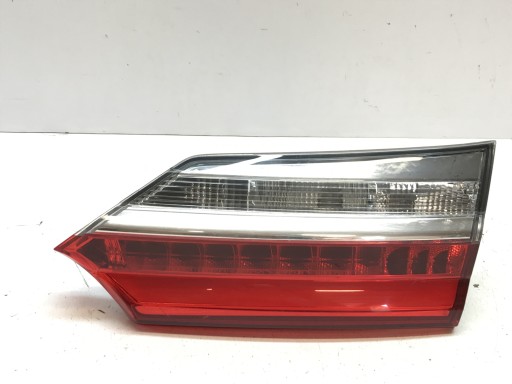 81581-02520 - Ліхтар задній правий toyota corolla e170 13-