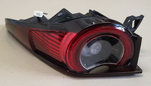 425010 1904110649 - Права задня фара в крило mazda cx30 cx-30 oe europa