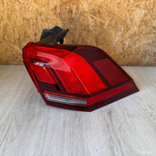 Задняя лампа VW Volkswagen Tiguan 5NA