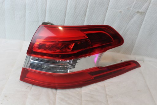 Задня лампа ззаду європейський лівий лівий Peugeot 308 T9 II 9678093880 WAGONTAR