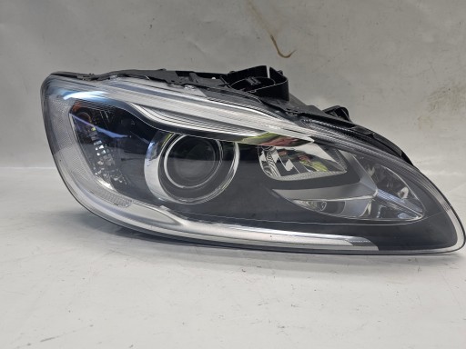 Volvo V60 S60 та Lift 2013-> Права передня Європа передня права оригінал