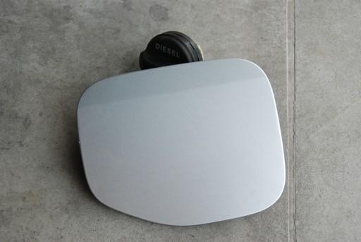 LAND CRUISER 120 02-09 КРИШКА ПАЛИВНОГО БАКА 1D4