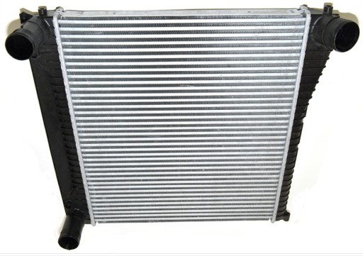 LR022738 - LAND RANGE ROVER 2010-2012 интеркулер 4.4 TDV8