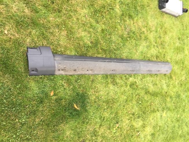 LAND ROVER DISCOVERY III ПЕДАЛЬ ПОРОГА ЛЕВАЯ