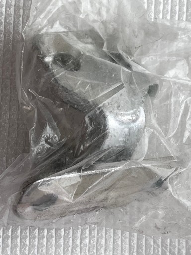 LAND ROVER DISCOVERY SPORT НИЖНЯЯ ПЕТЛЯ ЗАДНЕЙ ДВЕРИ LR056352