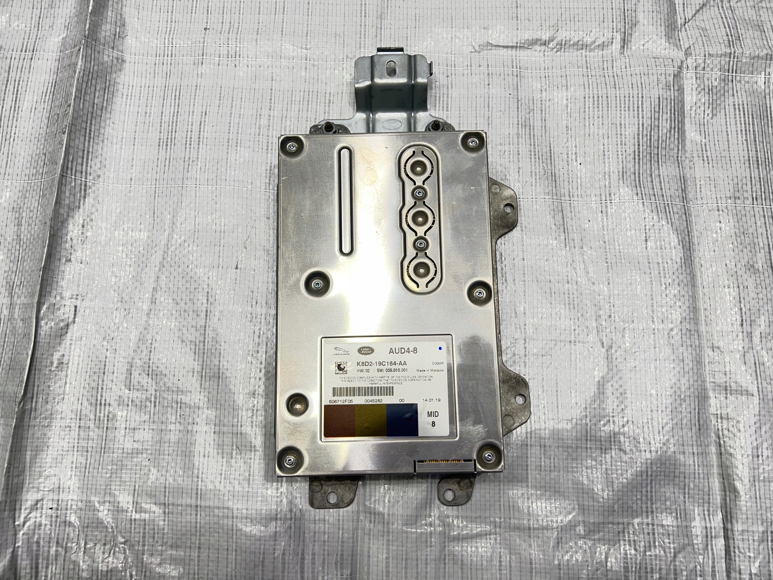 LAND ROVER EVOQUE L551 усилитель K8D2-19C164-AA