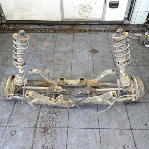 Land rover freelander 2.5b балка заднего моста