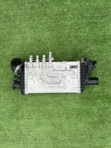H4P3-18N968-AB J6P36K775BD - РАДІАТОР ІНТЕРКУЛЕРА LAND ROVER RANGE ROVER