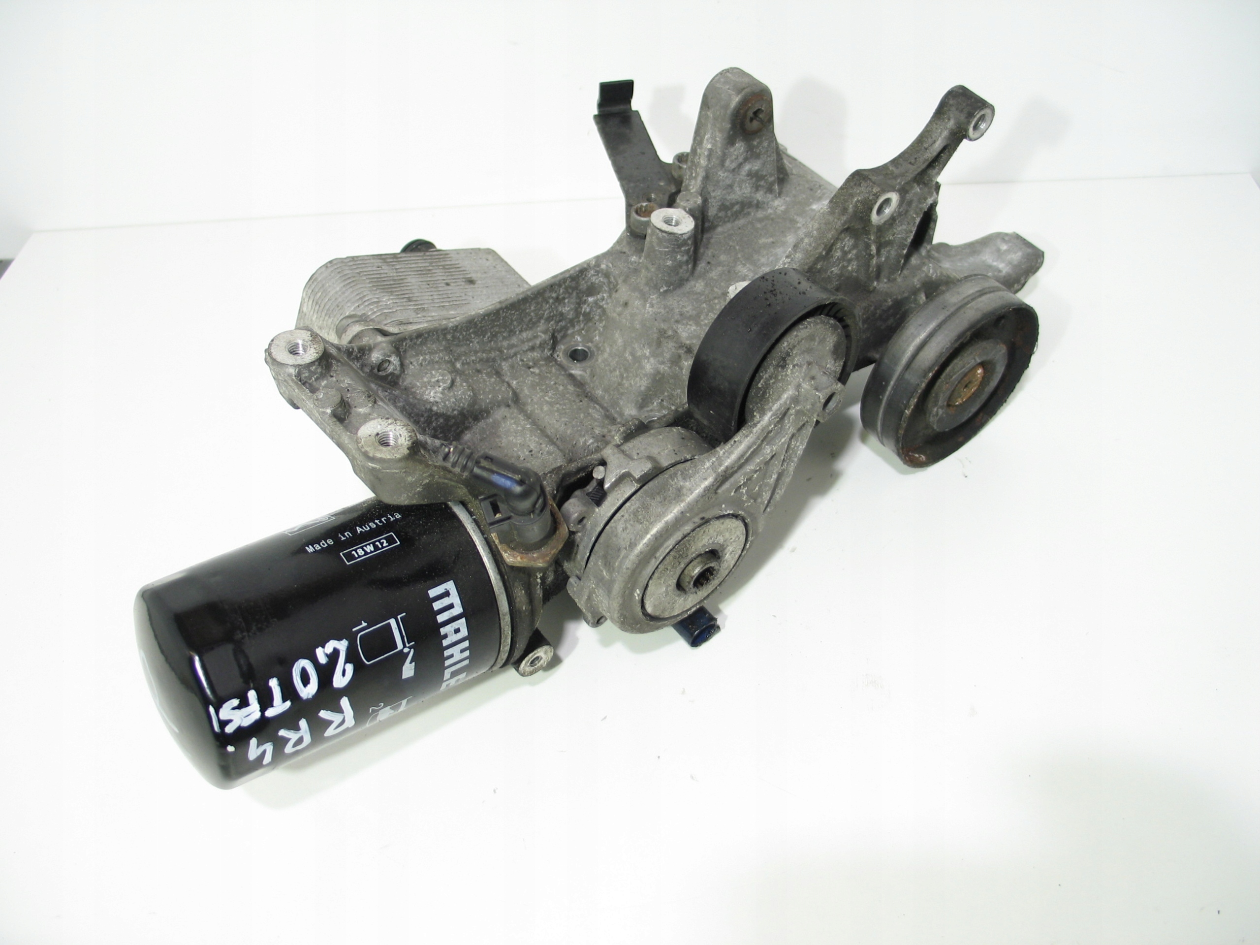 06H903143H 06J117021J - Основание фильтра лапы ауди а4 б8 2.0 ТФСИ 06Х903143Х