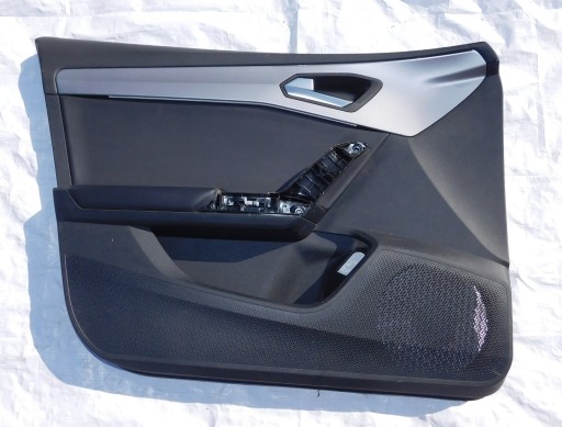 LEON IV 5F FR HB ОББИВКА БІК ЛІВИЙ ПЕРЕДНИЙ СВІТЛОДІОДНА СМУЖКА ШКІРА 5FB867011H EU