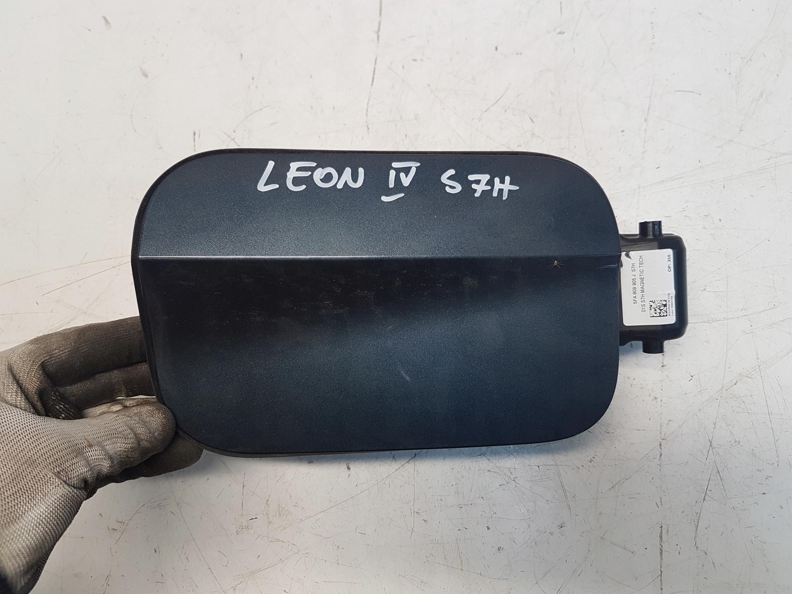 5FA809905J - Leon IV 5FA 20R-HB кришка паливного бака ls7h