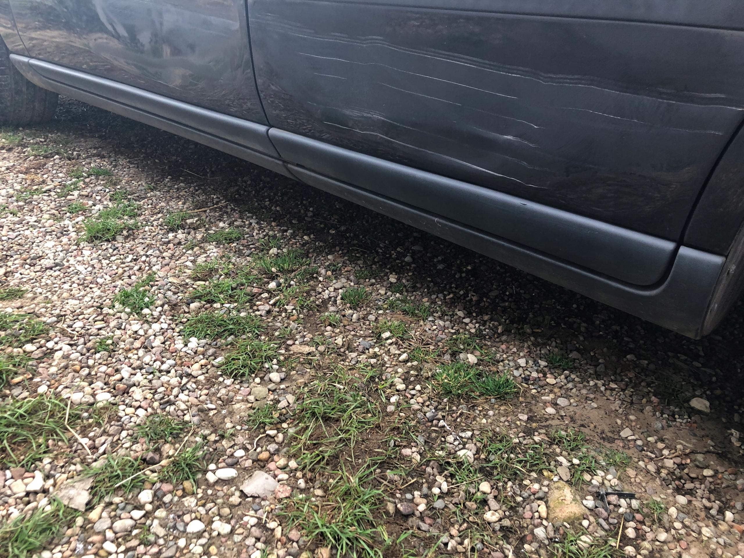 Левая педаль порога VOLVO S60 99-04 накладка