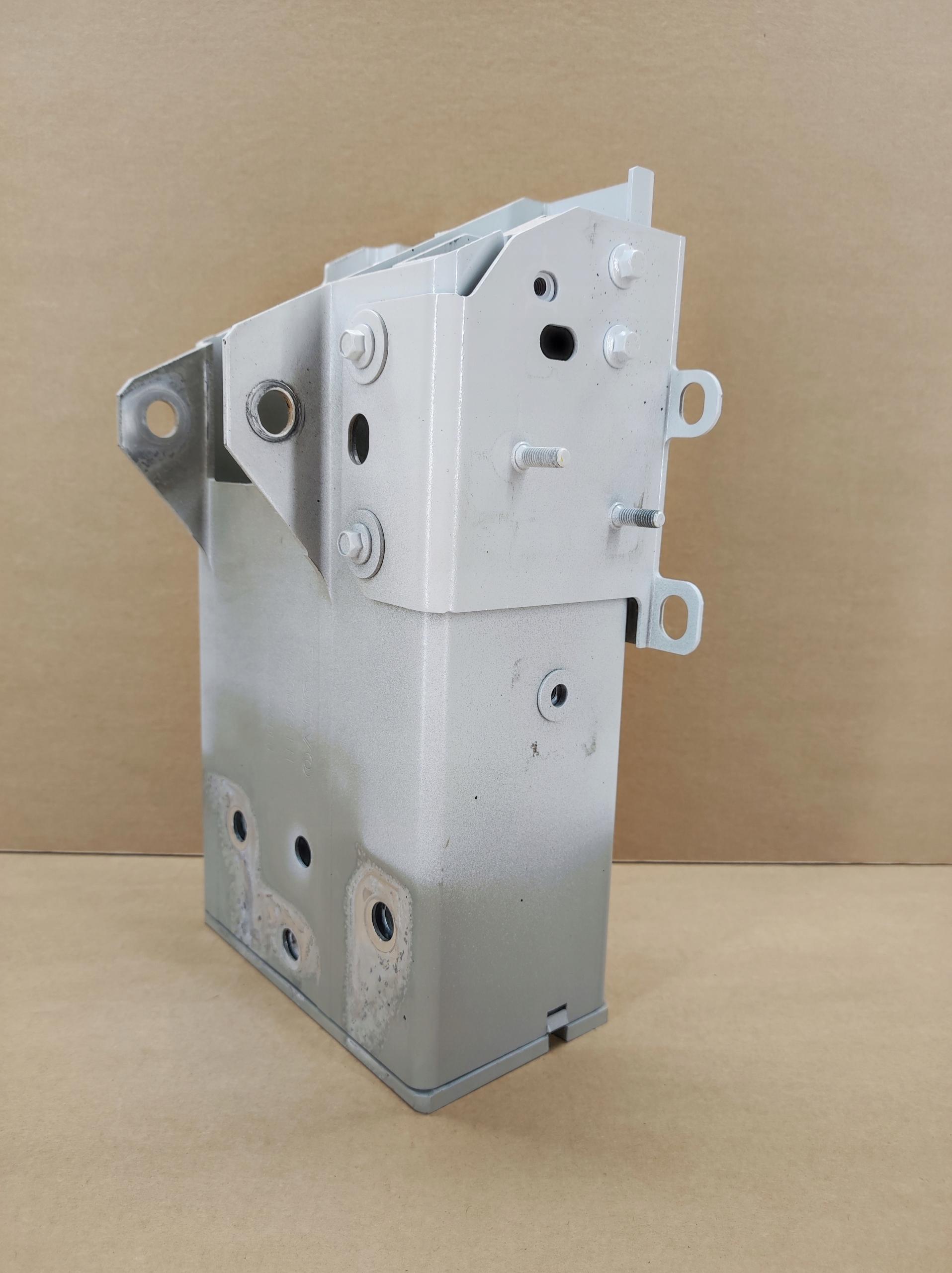 0621 31463936 - Ліва зона роздавлювання VOLVO V60 II S60 колір 614