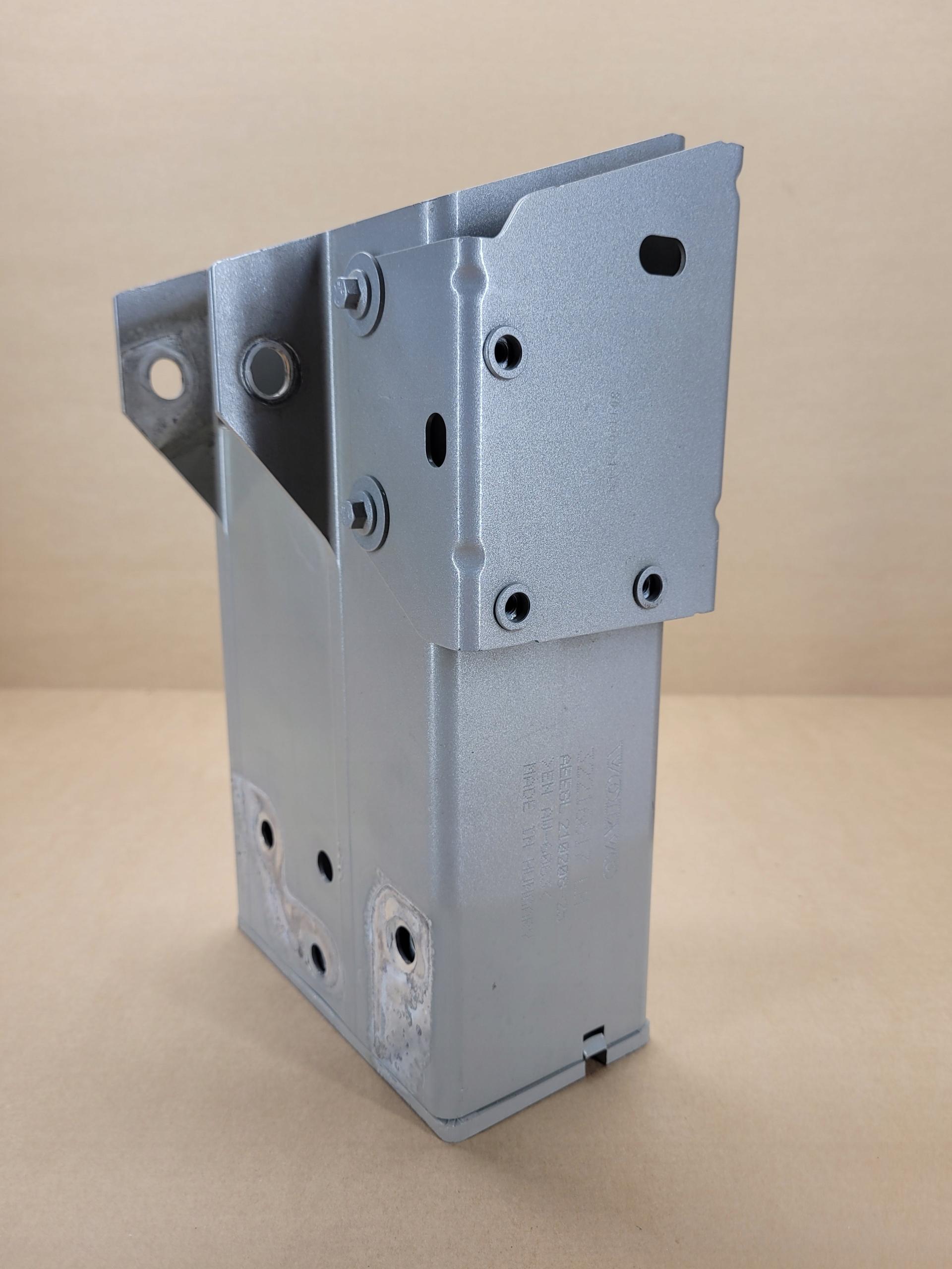 0084 32216617 - ЛЕВАЯ ЗОНА РАЗДАВЛИВАНИЯ VOLVO XC60 II ЦВЕТ 735