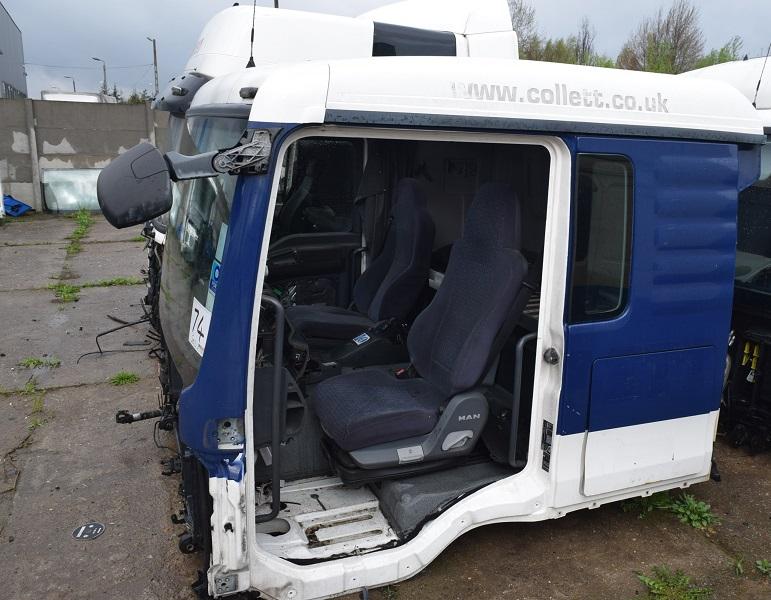 ЛІВА СТОРОНА КАБІНИ ЧВЕРТЬ СТОРОНА MAN TGA TGS TGM