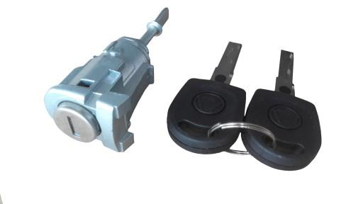 Левая вставка замок левой двери VW TRANSPORTER T5