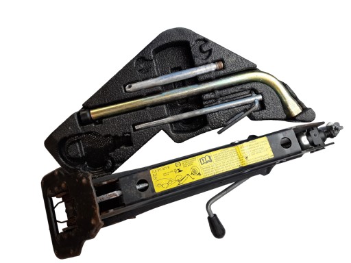 ДЖЕК AUDI Q7 4L PORSCHE CAYENNE TOUAREG 7L0011031B