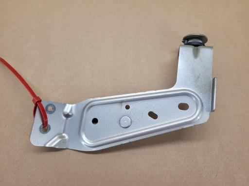 0342 31371008 - ЛЕВЫЙ КРОНШТЕЙН КРЕПЛЕНИЕ КРЫЛА XC90 ЦВЕТ 711