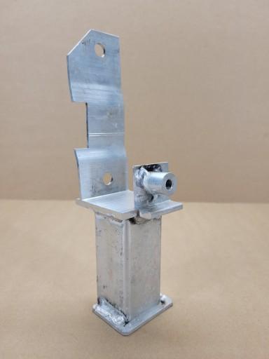 0371 32283253 - ЛЕВЫЙ КРОНШТЕЙН ЗОНА ЛУЧА ПОД РАДИАТОРЫ XC40