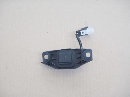84945-53020 - LEXUS IS 13-16 GS ПЕРЕКЛЮЧАТЕЛЬ ДВЕРНАЯ РУЧКА КНОПКА ЗАКРЫЛКИ