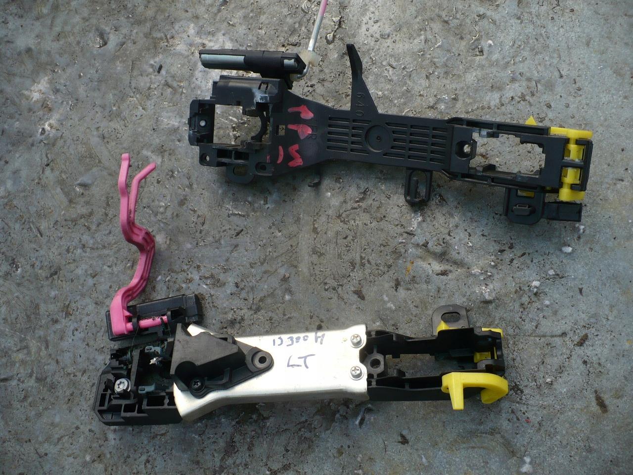 LEXUS IS 300h крепление дверной ручки передняя Европа 14R