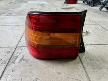 Lexus LS II LS400 Ліва задня лампа, лівий задній 95